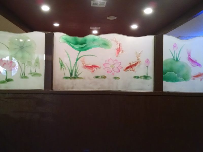 Dynasty Chinese Cuisine interior